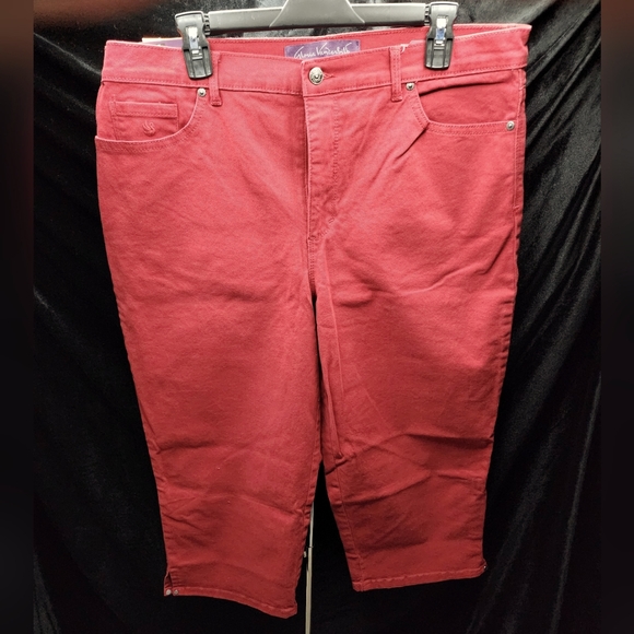 NEW! Gloria Vanderbilt Amanda Capri Dark Red (size 16) - Picture 4 of 7
